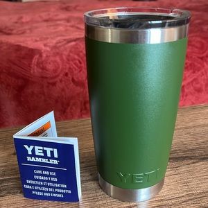 Yeti 20 oz Rambler insulated tumbler